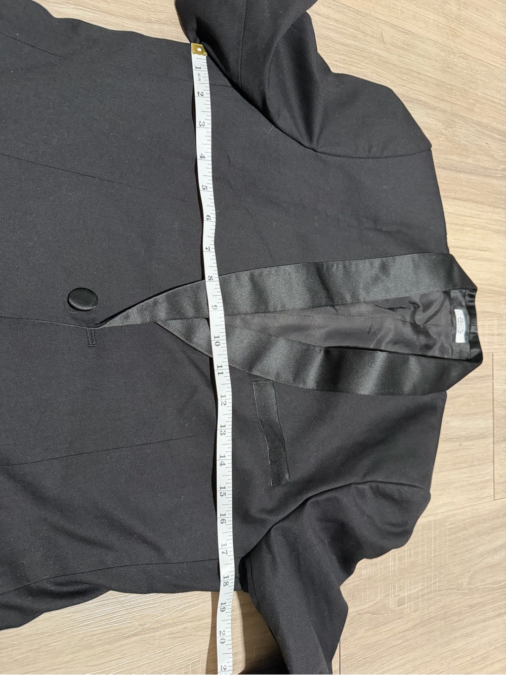 Calvin Klein boys black tuxedo-style blazer, size 16 Regular. - Picture 7 of 9